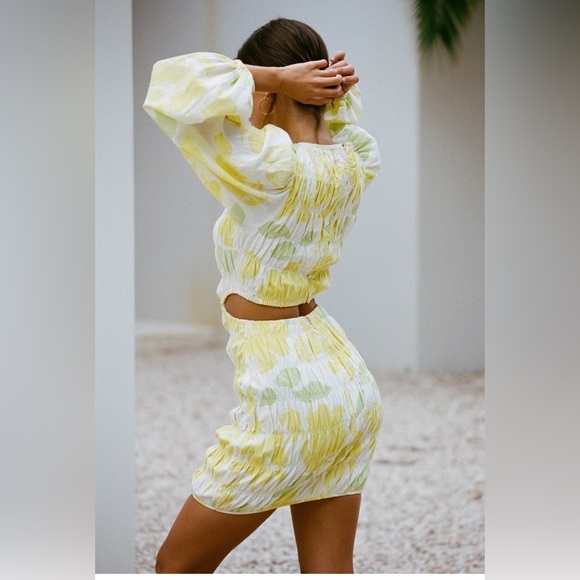 Sabo Banks Shirred Mini Dress Solstice Floral size S Cut Outs Puff Sleev… - Picture 4 of 16